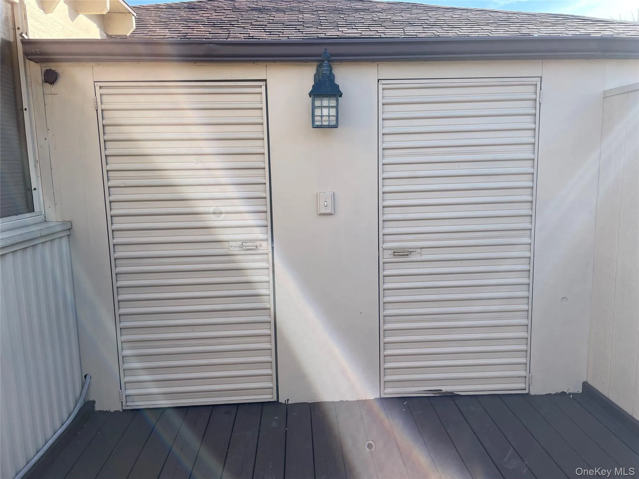 storage units storage units