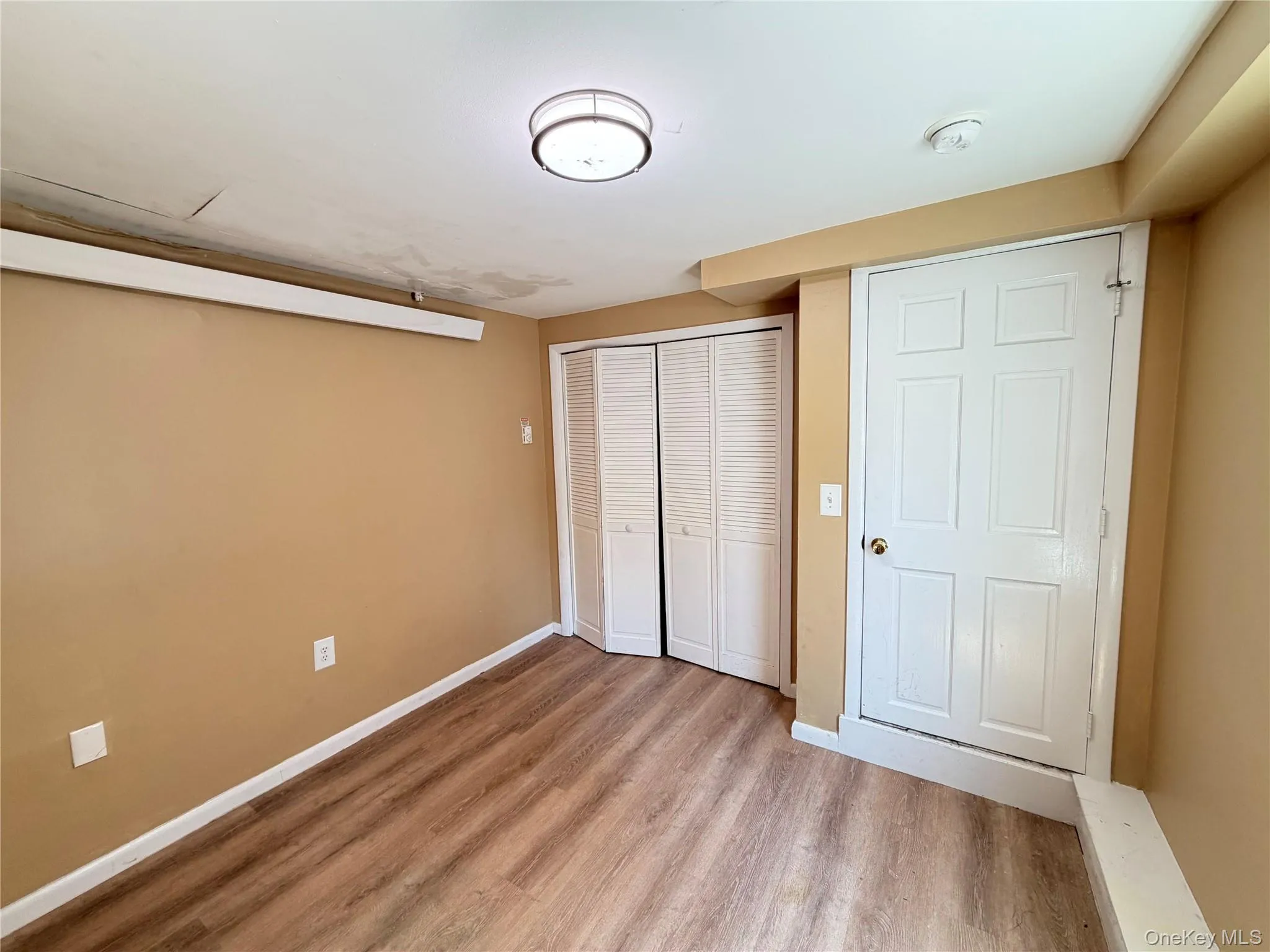 188 Spring Street, Ossining, NY, 2 Bedrooms Bedrooms, 3 Rooms Rooms,1 BathroomBathrooms,Residential Lease,For Rent,Spring,0,1012943 188 Spring Street, Ossining, NY, 2 Bedrooms Bedrooms, 3 Rooms Rooms,1 BathroomBathrooms,Residential Lease,For Rent,Spring,0,1012943