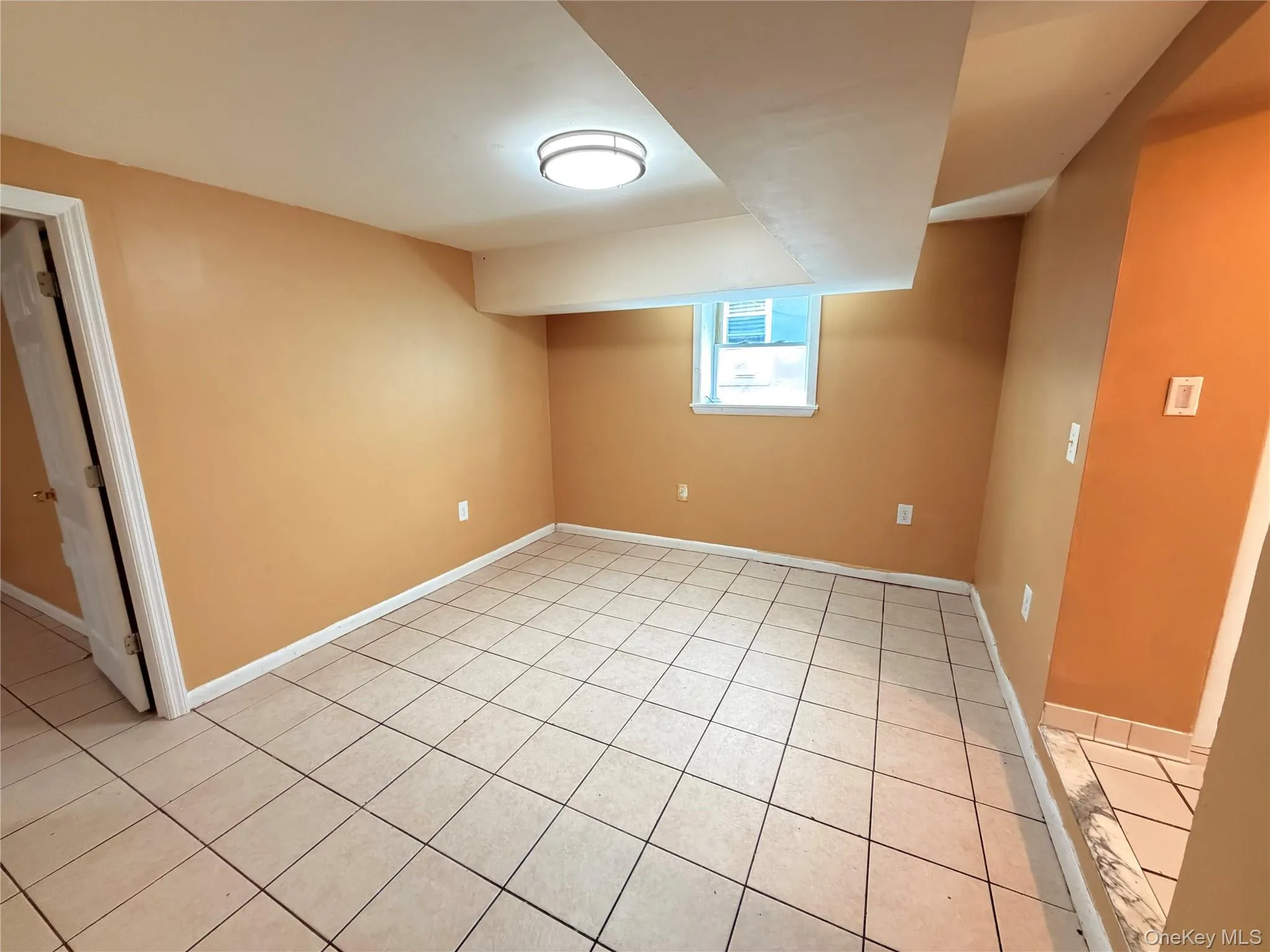 188 Spring Street, Ossining, NY, 2 Bedrooms Bedrooms, 3 Rooms Rooms,1 BathroomBathrooms,Residential Lease,For Rent,Spring,0,1012943 188 Spring Street, Ossining, NY, 2 Bedrooms Bedrooms, 3 Rooms Rooms,1 BathroomBathrooms,Residential Lease,For Rent,Spring,0,1012943