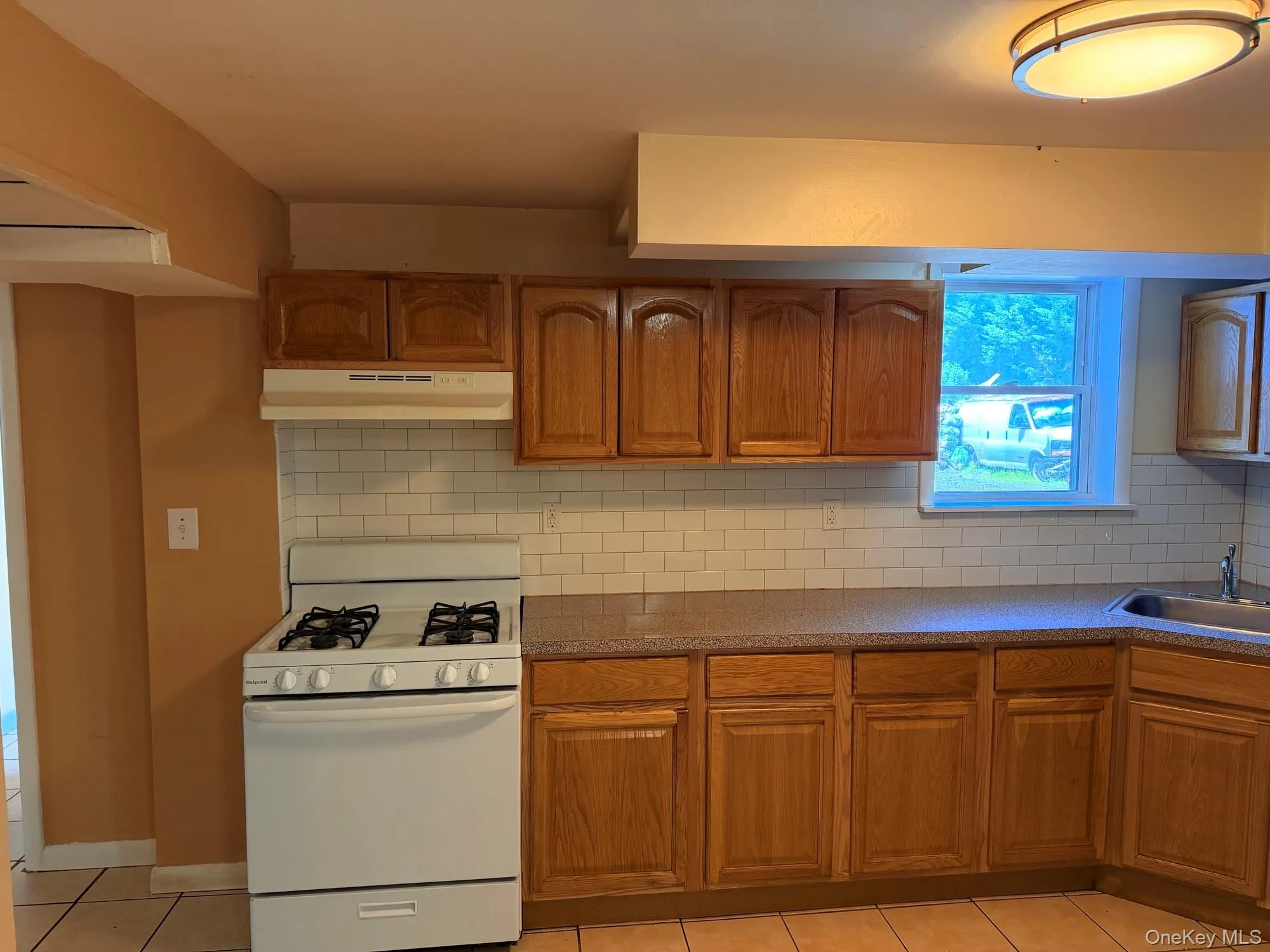 188 Spring Street, Ossining, NY, 2 Bedrooms Bedrooms, 3 Rooms Rooms,1 BathroomBathrooms,Residential Lease,For Rent,Spring,0,1012943 188 Spring Street, Ossining, NY, 2 Bedrooms Bedrooms, 3 Rooms Rooms,1 BathroomBathrooms,Residential Lease,For Rent,Spring,0,1012943