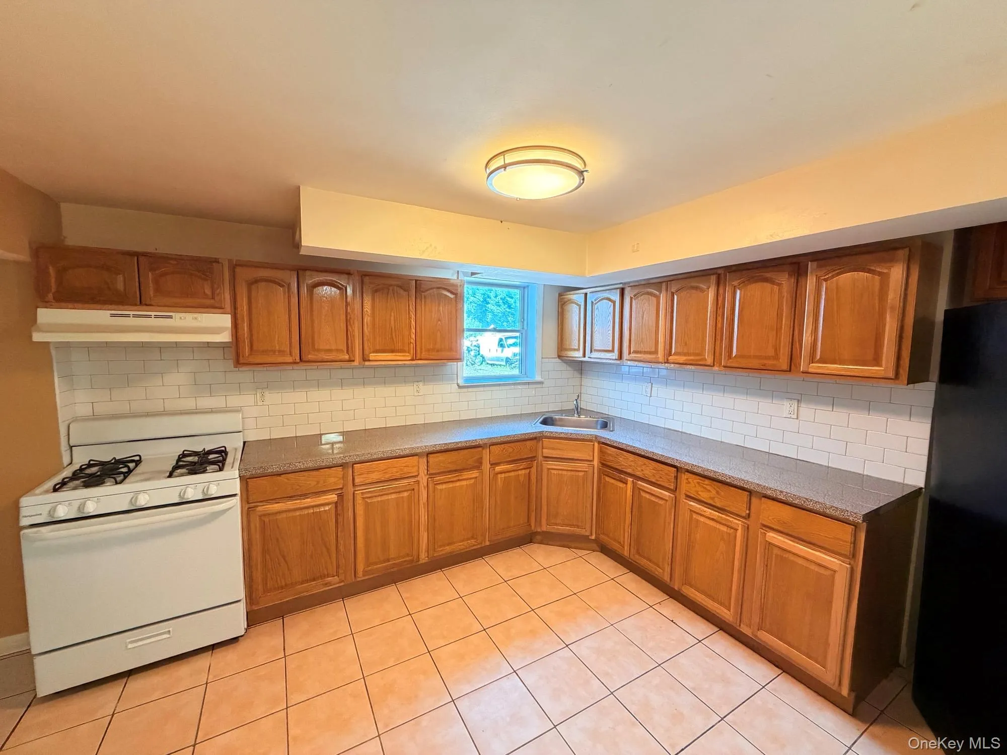 188 Spring Street, Ossining, NY, 2 Bedrooms Bedrooms, 3 Rooms Rooms,1 BathroomBathrooms,Residential Lease,For Rent,Spring,0,1012943 188 Spring Street, Ossining, NY, 2 Bedrooms Bedrooms, 3 Rooms Rooms,1 BathroomBathrooms,Residential Lease,For Rent,Spring,0,1012943