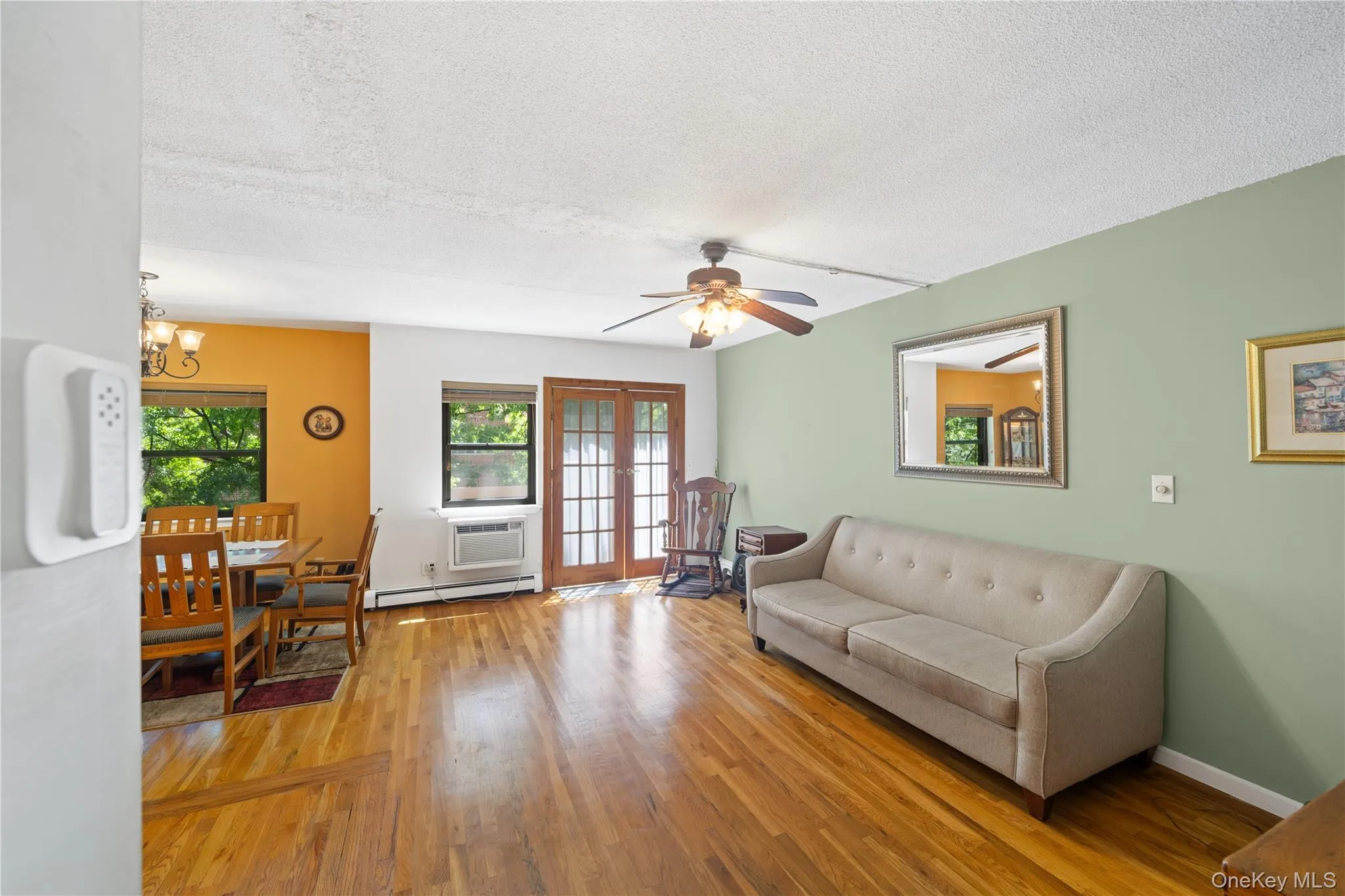 71-34 162nd, New York, NY, 3 Bedrooms Bedrooms, 6 Rooms Rooms,2 BathroomsBathrooms,Residential,For Rent,162nd,0,1012945 71-34 162nd, New York, NY, 3 Bedrooms Bedrooms, 6 Rooms Rooms,2 BathroomsBathrooms,Residential,For Rent,162nd,0,1012945