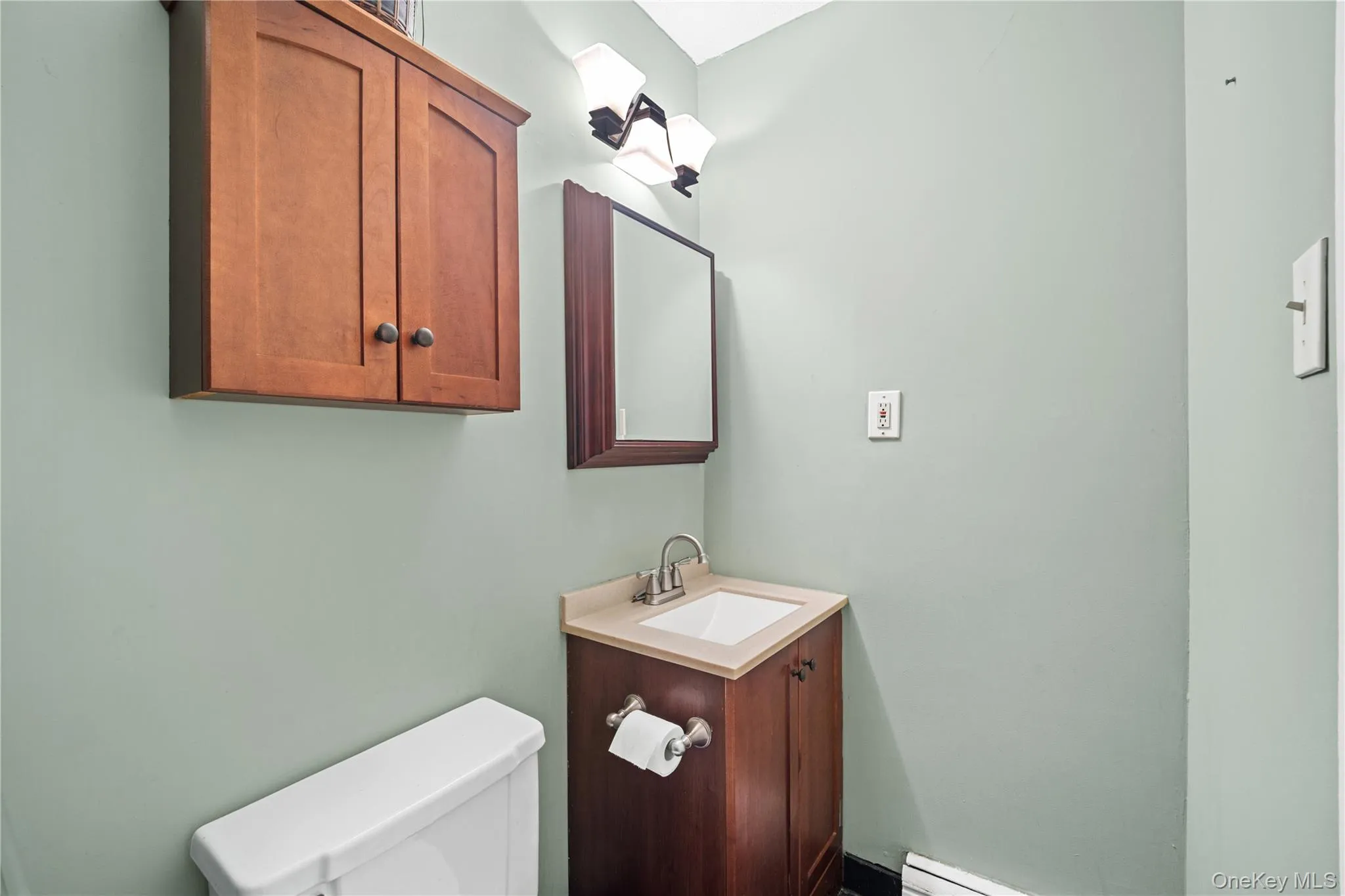 71-34 162nd, New York, NY, 3 Bedrooms Bedrooms, 6 Rooms Rooms,2 BathroomsBathrooms,Residential,For Rent,162nd,0,1012945 71-34 162nd, New York, NY, 3 Bedrooms Bedrooms, 6 Rooms Rooms,2 BathroomsBathrooms,Residential,For Rent,162nd,0,1012945