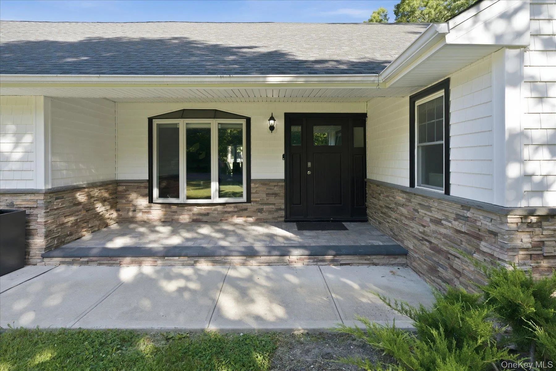 174 Warner Road, Huntington, NY, 5 Bedrooms Bedrooms, 14 Rooms Rooms,3 BathroomsBathrooms,Residential,For Rent,Warner,0,1012946 174 Warner Road, Huntington, NY, 5 Bedrooms Bedrooms, 14 Rooms Rooms,3 BathroomsBathrooms,Residential,For Rent,Warner,0,1012946