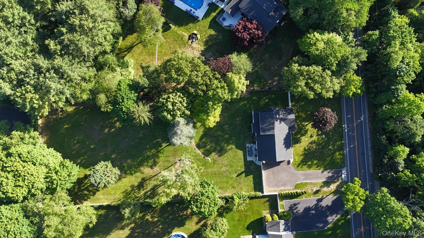 174 Warner Road, Huntington, NY, 5 Bedrooms Bedrooms, 14 Rooms Rooms,3 BathroomsBathrooms,Residential,For Rent,Warner,0,1012946 174 Warner Road, Huntington, NY, 5 Bedrooms Bedrooms, 14 Rooms Rooms,3 BathroomsBathrooms,Residential,For Rent,Warner,0,1012946
