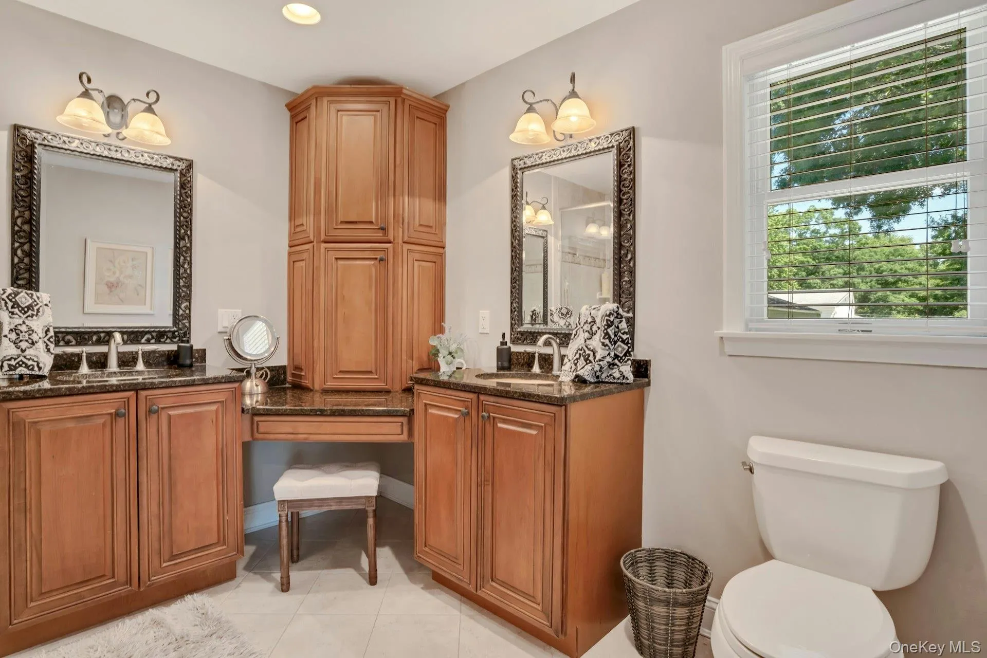 433 Hillside Avenue, Islip, NY, 4 Bedrooms Bedrooms, 13 Rooms Rooms,3 BathroomsBathrooms,Residential,For Rent,Hillside,0,1012951 433 Hillside Avenue, Islip, NY, 4 Bedrooms Bedrooms, 13 Rooms Rooms,3 BathroomsBathrooms,Residential,For Rent,Hillside,0,1012951