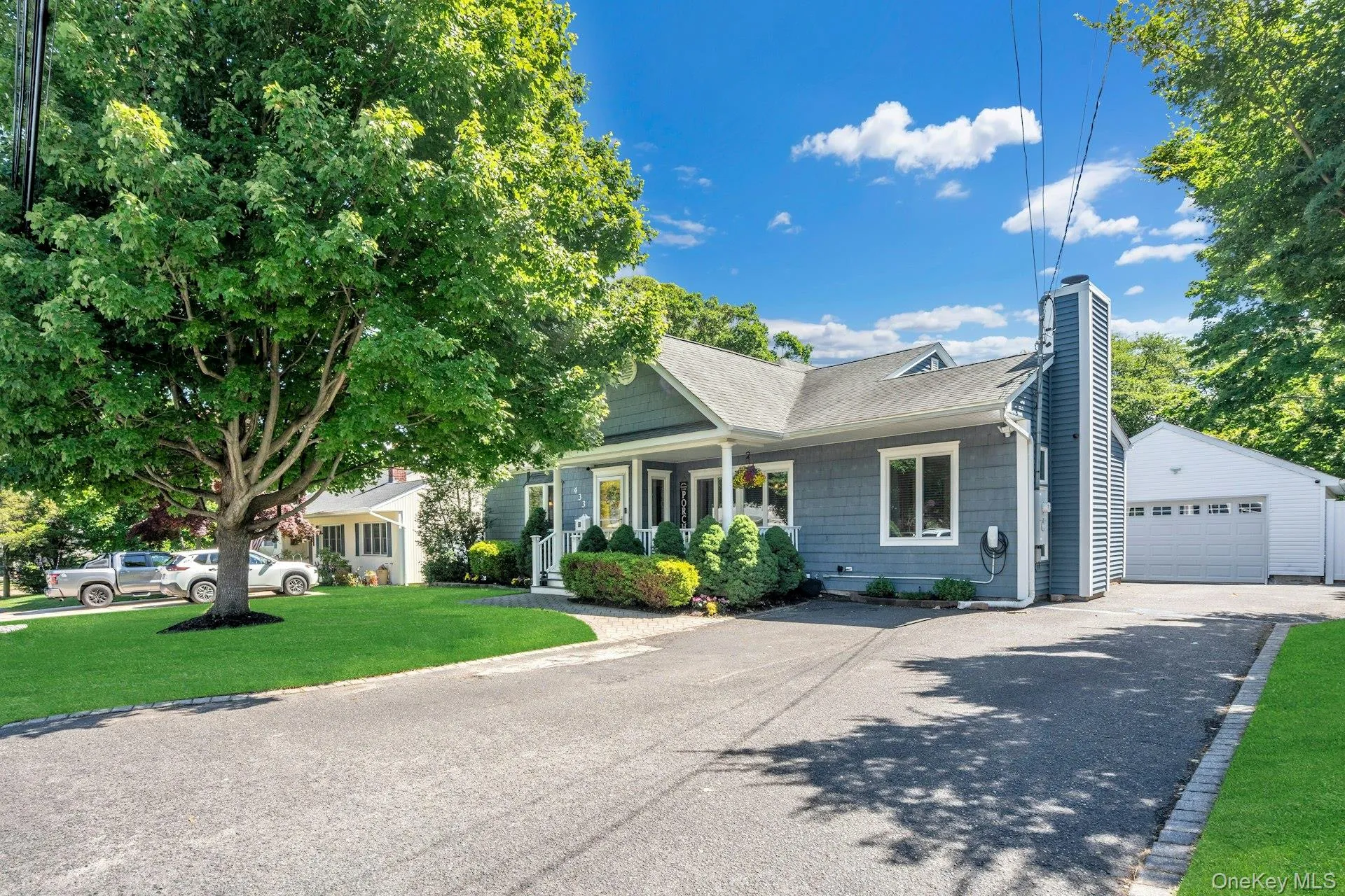 433 Hillside Avenue, Islip, NY, 4 Bedrooms Bedrooms, 13 Rooms Rooms,3 BathroomsBathrooms,Residential,For Rent,Hillside,0,1012951 433 Hillside Avenue, Islip, NY, 4 Bedrooms Bedrooms, 13 Rooms Rooms,3 BathroomsBathrooms,Residential,For Rent,Hillside,0,1012951