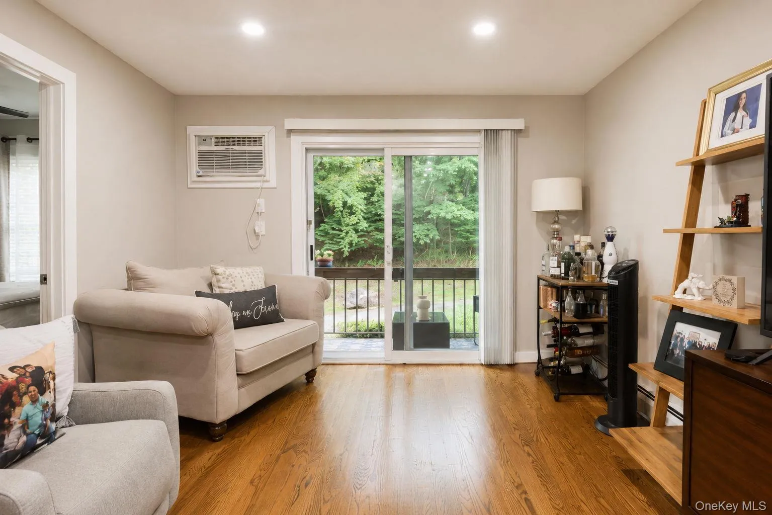 95 Country Club Lane, Haverstraw, NY, 1 Bedroom Bedrooms, 4 Rooms Rooms,1 BathroomBathrooms,Residential,For Rent,Country Club,0,1012952 95 Country Club Lane, Haverstraw, NY, 1 Bedroom Bedrooms, 4 Rooms Rooms,1 BathroomBathrooms,Residential,For Rent,Country Club,0,1012952