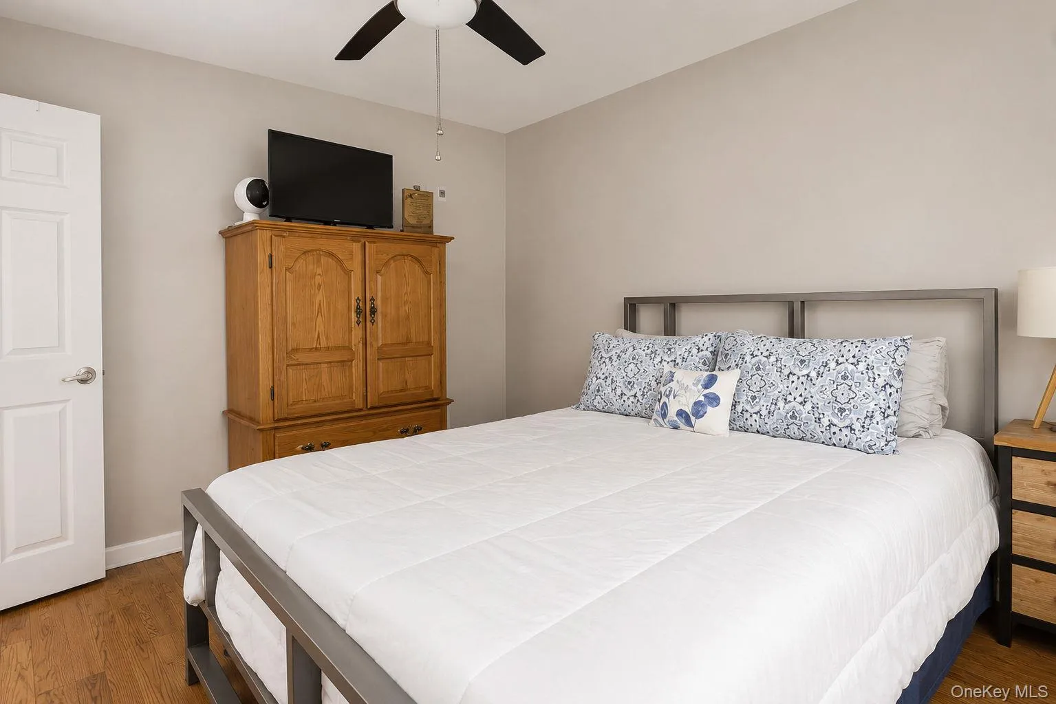 95 Country Club Lane, Haverstraw, NY, 1 Bedroom Bedrooms, 4 Rooms Rooms,1 BathroomBathrooms,Residential,For Rent,Country Club,0,1012952 95 Country Club Lane, Haverstraw, NY, 1 Bedroom Bedrooms, 4 Rooms Rooms,1 BathroomBathrooms,Residential,For Rent,Country Club,0,1012952