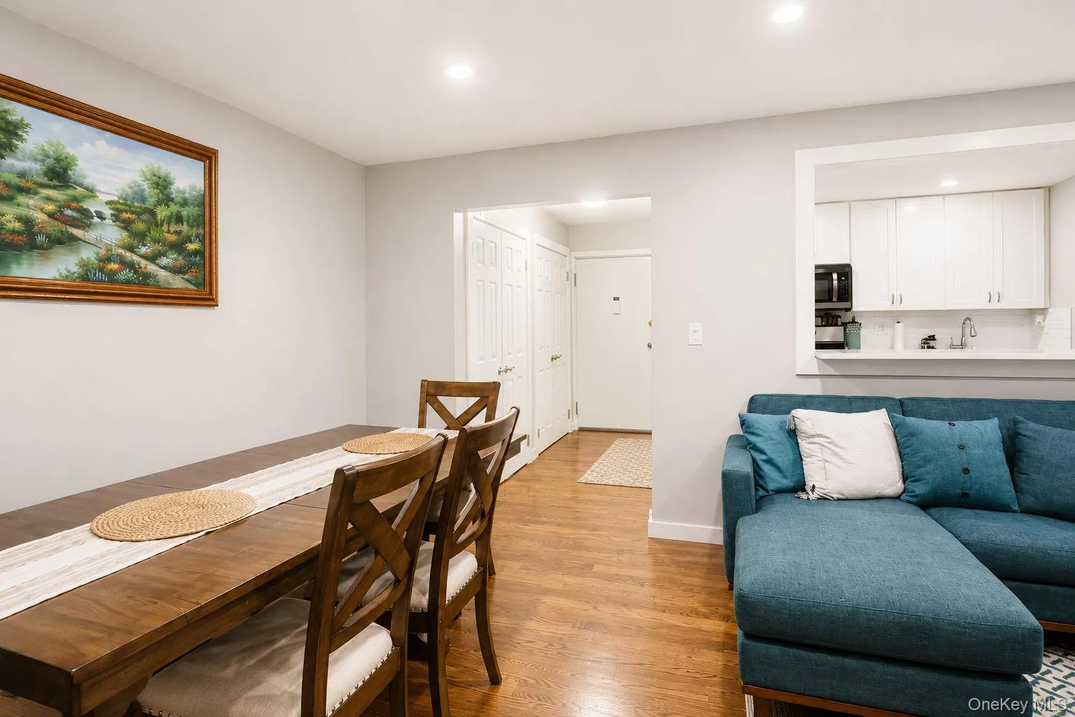 95 Country Club Lane, Haverstraw, NY, 1 Bedroom Bedrooms, 4 Rooms Rooms,1 BathroomBathrooms,Residential,For Rent,Country Club,0,1012952 95 Country Club Lane, Haverstraw, NY, 1 Bedroom Bedrooms, 4 Rooms Rooms,1 BathroomBathrooms,Residential,For Rent,Country Club,0,1012952