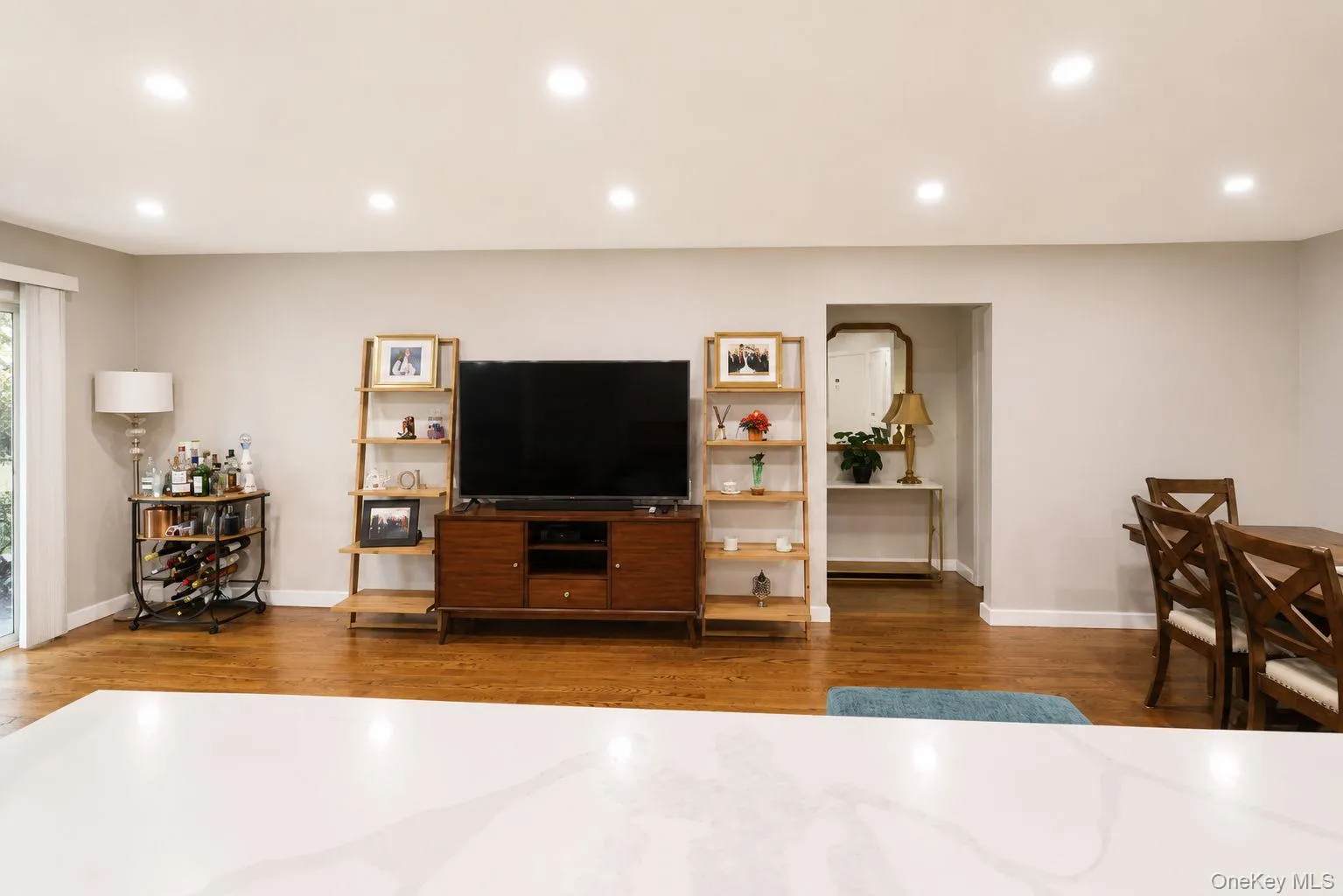 95 Country Club Lane, Haverstraw, NY, 1 Bedroom Bedrooms, 4 Rooms Rooms,1 BathroomBathrooms,Residential,For Rent,Country Club,0,1012952 95 Country Club Lane, Haverstraw, NY, 1 Bedroom Bedrooms, 4 Rooms Rooms,1 BathroomBathrooms,Residential,For Rent,Country Club,0,1012952