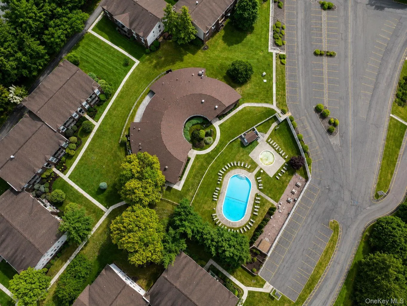 95 Country Club Lane, Haverstraw, NY, 1 Bedroom Bedrooms, 4 Rooms Rooms,1 BathroomBathrooms,Residential,For Rent,Country Club,0,1012952 95 Country Club Lane, Haverstraw, NY, 1 Bedroom Bedrooms, 4 Rooms Rooms,1 BathroomBathrooms,Residential,For Rent,Country Club,0,1012952