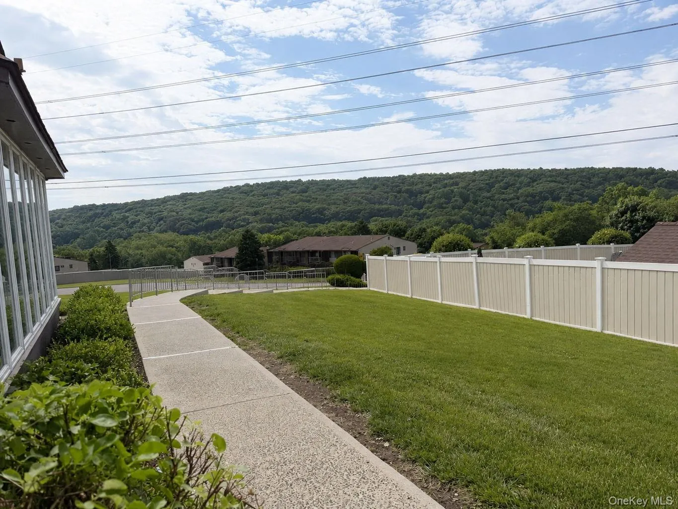 95 Country Club Lane, Haverstraw, NY, 1 Bedroom Bedrooms, 4 Rooms Rooms,1 BathroomBathrooms,Residential,For Rent,Country Club,0,1012952 95 Country Club Lane, Haverstraw, NY, 1 Bedroom Bedrooms, 4 Rooms Rooms,1 BathroomBathrooms,Residential,For Rent,Country Club,0,1012952