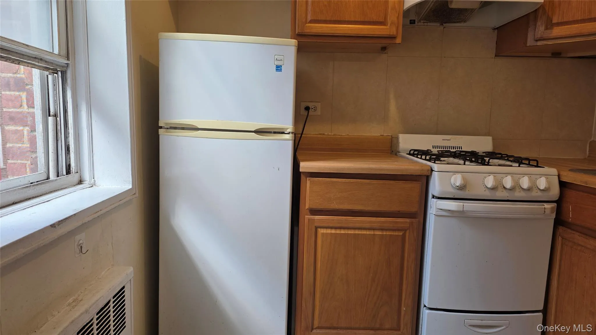 140-65 Beech Avenue, New York, NY, 2 Rooms Rooms,1 BathroomBathrooms,Residential Lease,For Rent,Beech,0,1012953 140-65 Beech Avenue, New York, NY, 2 Rooms Rooms,1 BathroomBathrooms,Residential Lease,For Rent,Beech,0,1012953