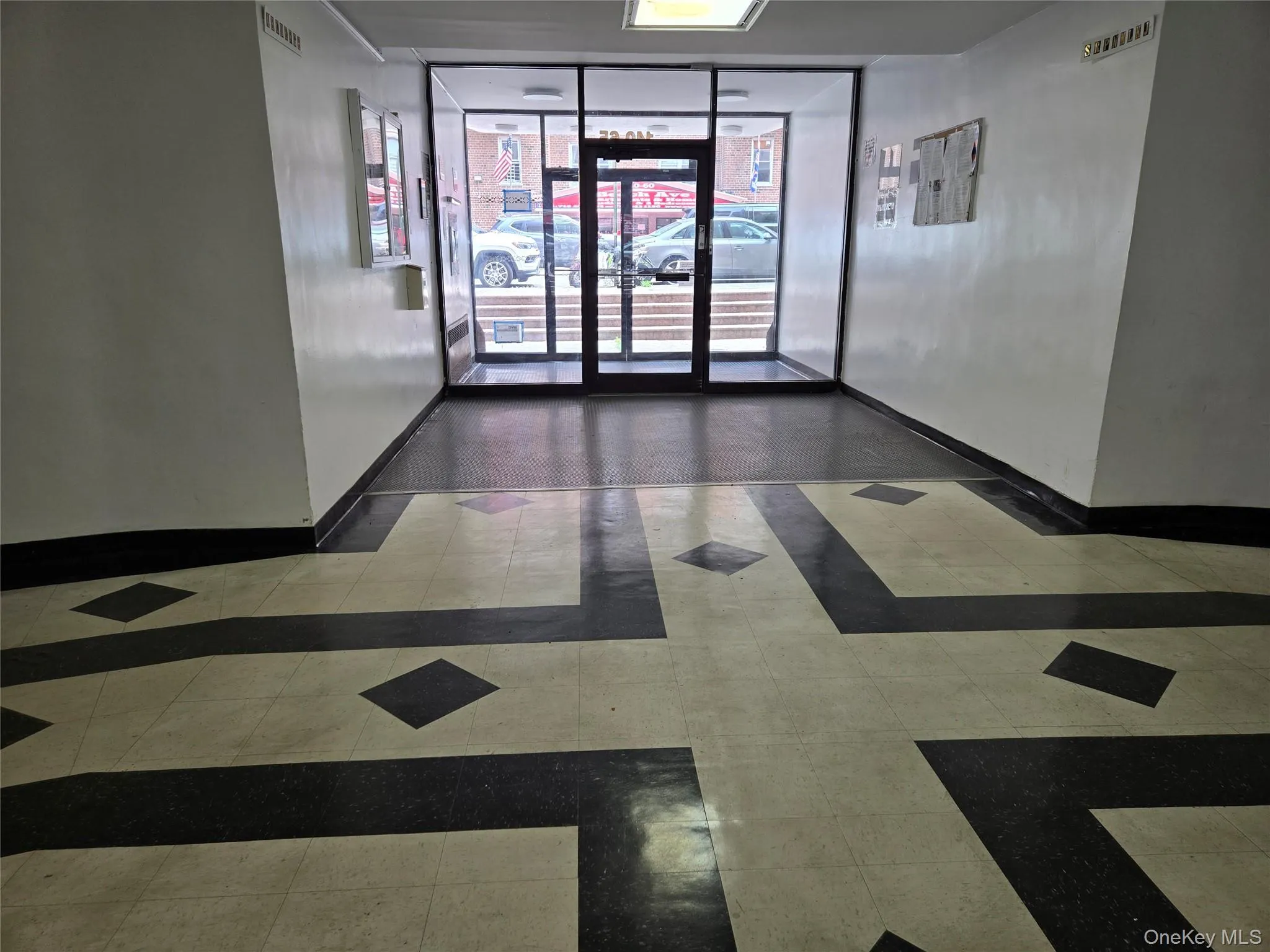 140-65 Beech Avenue, New York, NY, 2 Rooms Rooms,1 BathroomBathrooms,Residential Lease,For Rent,Beech,0,KEY1012953 140-65 Beech Avenue, New York, NY, 2 Rooms Rooms,1 BathroomBathrooms,Residential Lease,For Rent,Beech,0,KEY1012953