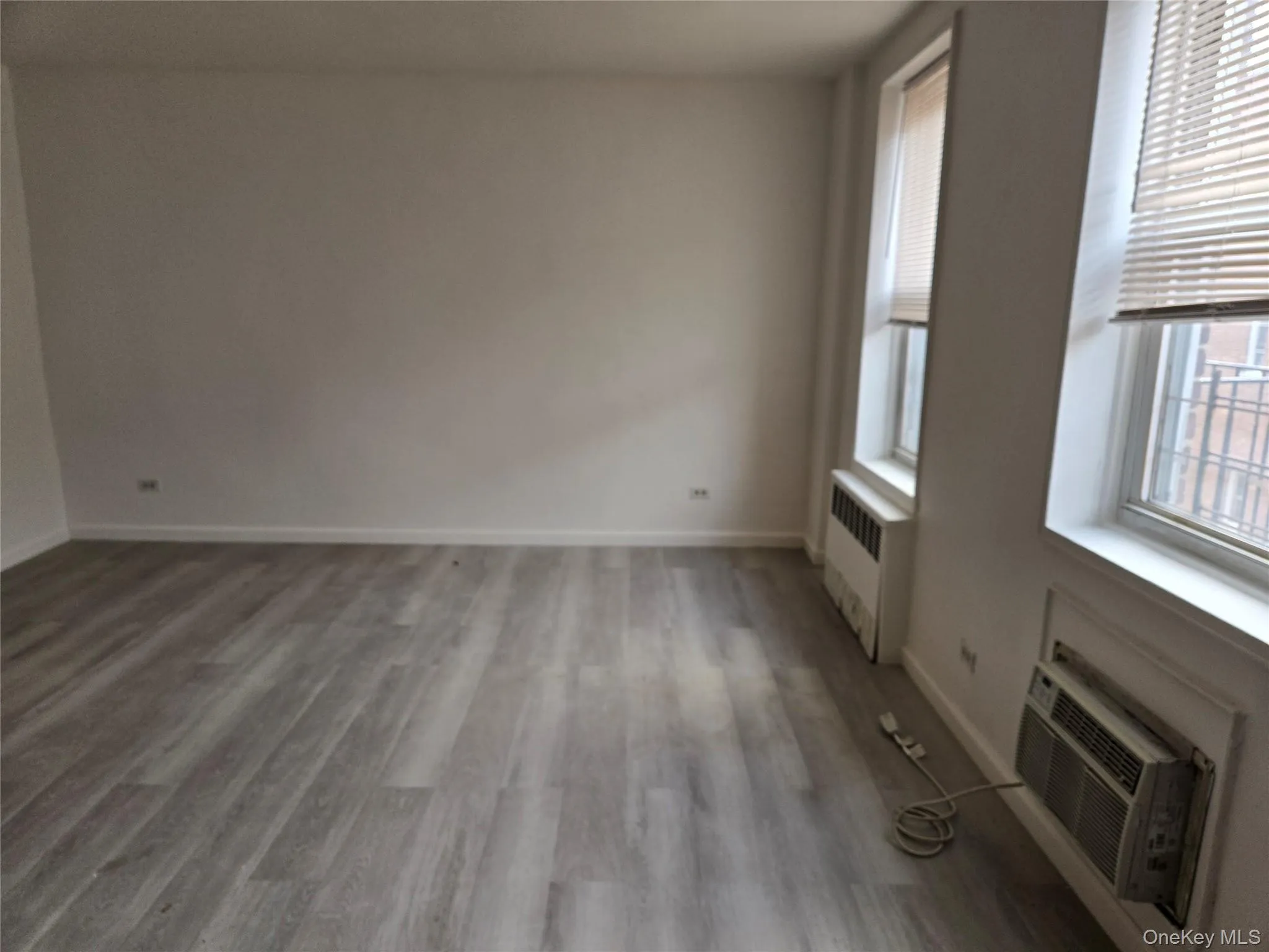 140-65 Beech Avenue, New York, NY, 2 Rooms Rooms,1 BathroomBathrooms,Residential Lease,For Rent,Beech,0,KEY1012953 140-65 Beech Avenue, New York, NY, 2 Rooms Rooms,1 BathroomBathrooms,Residential Lease,For Rent,Beech,0,KEY1012953