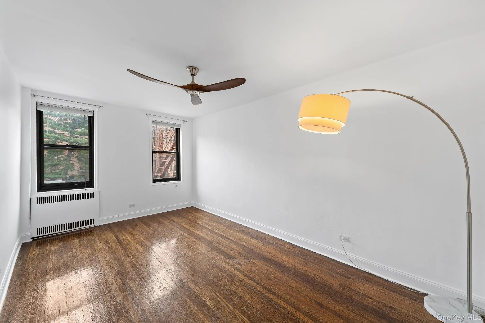 41-42 50th Street, New York, NY, 1 Bedroom Bedrooms, 3 Rooms Rooms,1 BathroomBathrooms,Residential,For Rent,50th,0,1012959 41-42 50th Street, New York, NY, 1 Bedroom Bedrooms, 3 Rooms Rooms,1 BathroomBathrooms,Residential,For Rent,50th,0,1012959
