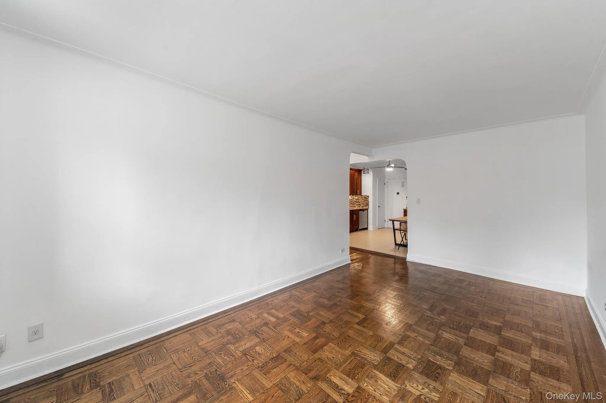 41-42 50th Street, New York, NY, 1 Bedroom Bedrooms, 3 Rooms Rooms,1 BathroomBathrooms,Residential,For Rent,50th,0,1012959 41-42 50th Street, New York, NY, 1 Bedroom Bedrooms, 3 Rooms Rooms,1 BathroomBathrooms,Residential,For Rent,50th,0,1012959