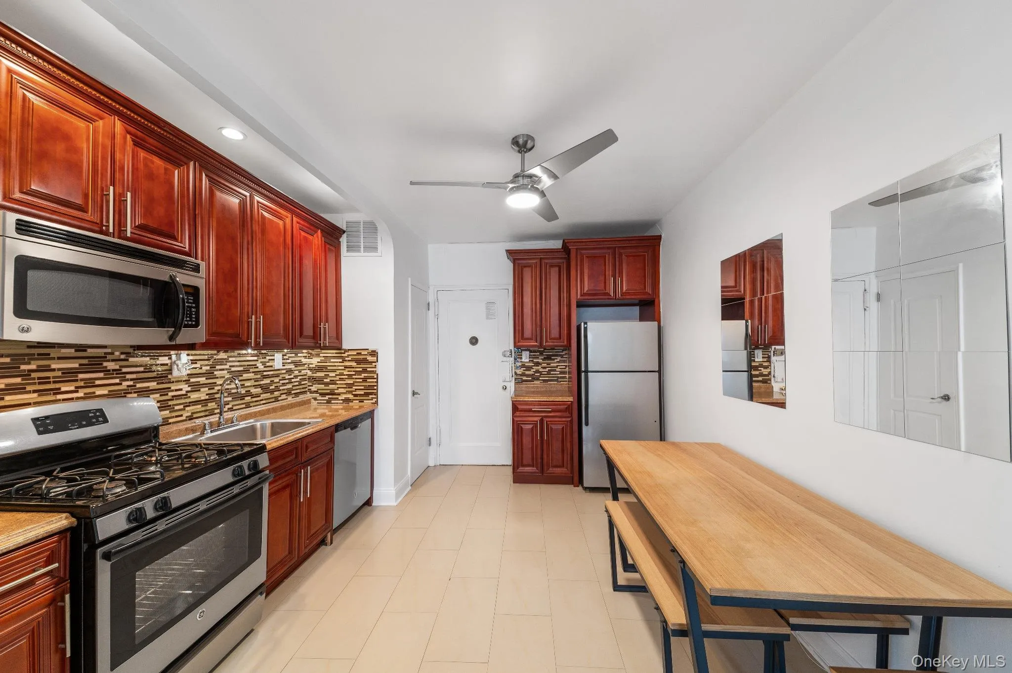 41-42 50th Street, New York, NY, 1 Bedroom Bedrooms, 3 Rooms Rooms,1 BathroomBathrooms,Residential,For Rent,50th,0,1012959 41-42 50th Street, New York, NY, 1 Bedroom Bedrooms, 3 Rooms Rooms,1 BathroomBathrooms,Residential,For Rent,50th,0,1012959
