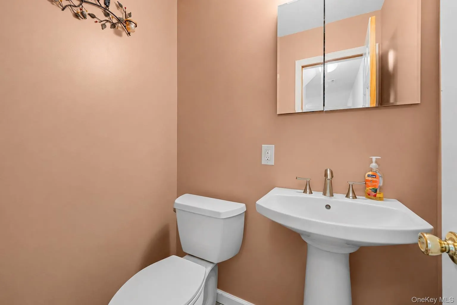25 Harvey Lane, Brookhaven, NY, 4 Bedrooms Bedrooms, 9 Rooms Rooms,2 BathroomsBathrooms,Residential,For Rent,Harvey,0,KEY1012960 25 Harvey Lane, Brookhaven, NY, 4 Bedrooms Bedrooms, 9 Rooms Rooms,2 BathroomsBathrooms,Residential,For Rent,Harvey,0,KEY1012960