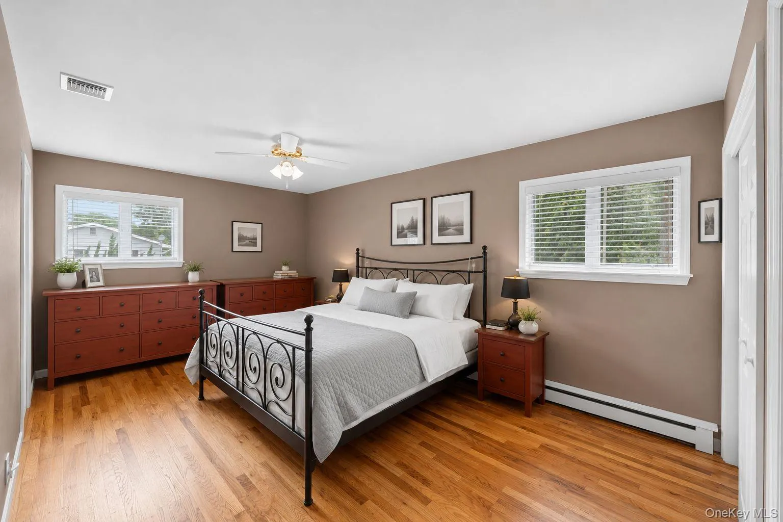 25 Harvey Lane, Brookhaven, NY, 4 Bedrooms Bedrooms, 9 Rooms Rooms,2 BathroomsBathrooms,Residential,For Rent,Harvey,0,KEY1012960 25 Harvey Lane, Brookhaven, NY, 4 Bedrooms Bedrooms, 9 Rooms Rooms,2 BathroomsBathrooms,Residential,For Rent,Harvey,0,KEY1012960