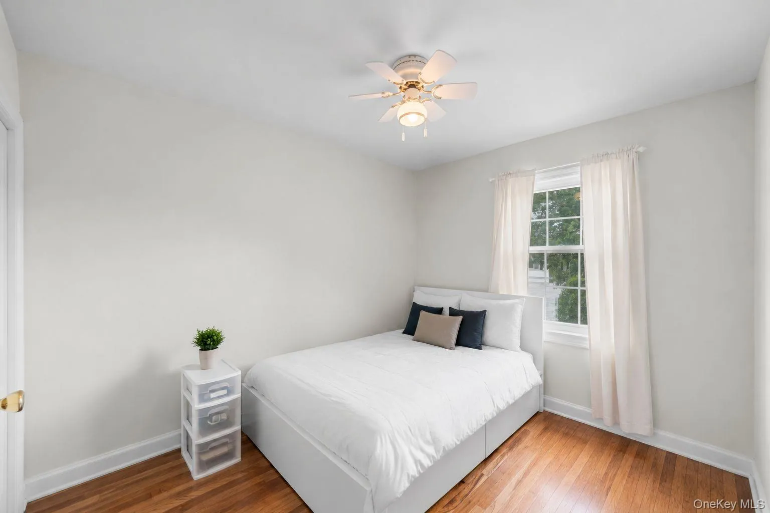 25 Harvey Lane, Brookhaven, NY, 4 Bedrooms Bedrooms, 9 Rooms Rooms,2 BathroomsBathrooms,Residential,For Rent,Harvey,0,KEY1012960 25 Harvey Lane, Brookhaven, NY, 4 Bedrooms Bedrooms, 9 Rooms Rooms,2 BathroomsBathrooms,Residential,For Rent,Harvey,0,KEY1012960