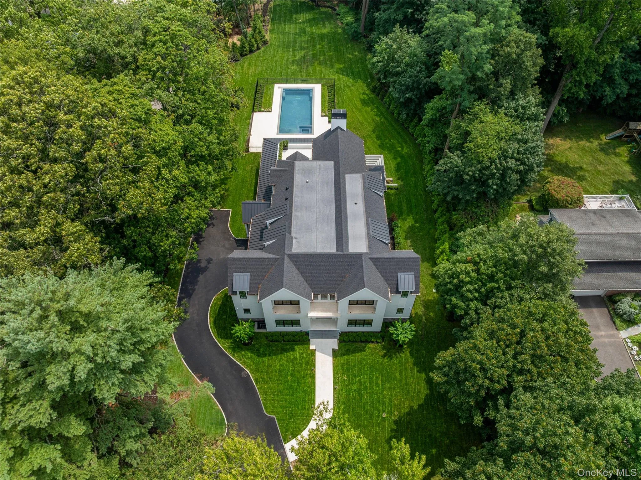110 Dogwood Avenue, North Hempstead, NY, 8 Bedrooms Bedrooms, 15 Rooms Rooms,8 BathroomsBathrooms,Residential,For Rent,Dogwood,0,1012961 110 Dogwood Avenue, North Hempstead, NY, 8 Bedrooms Bedrooms, 15 Rooms Rooms,8 BathroomsBathrooms,Residential,For Rent,Dogwood,0,1012961