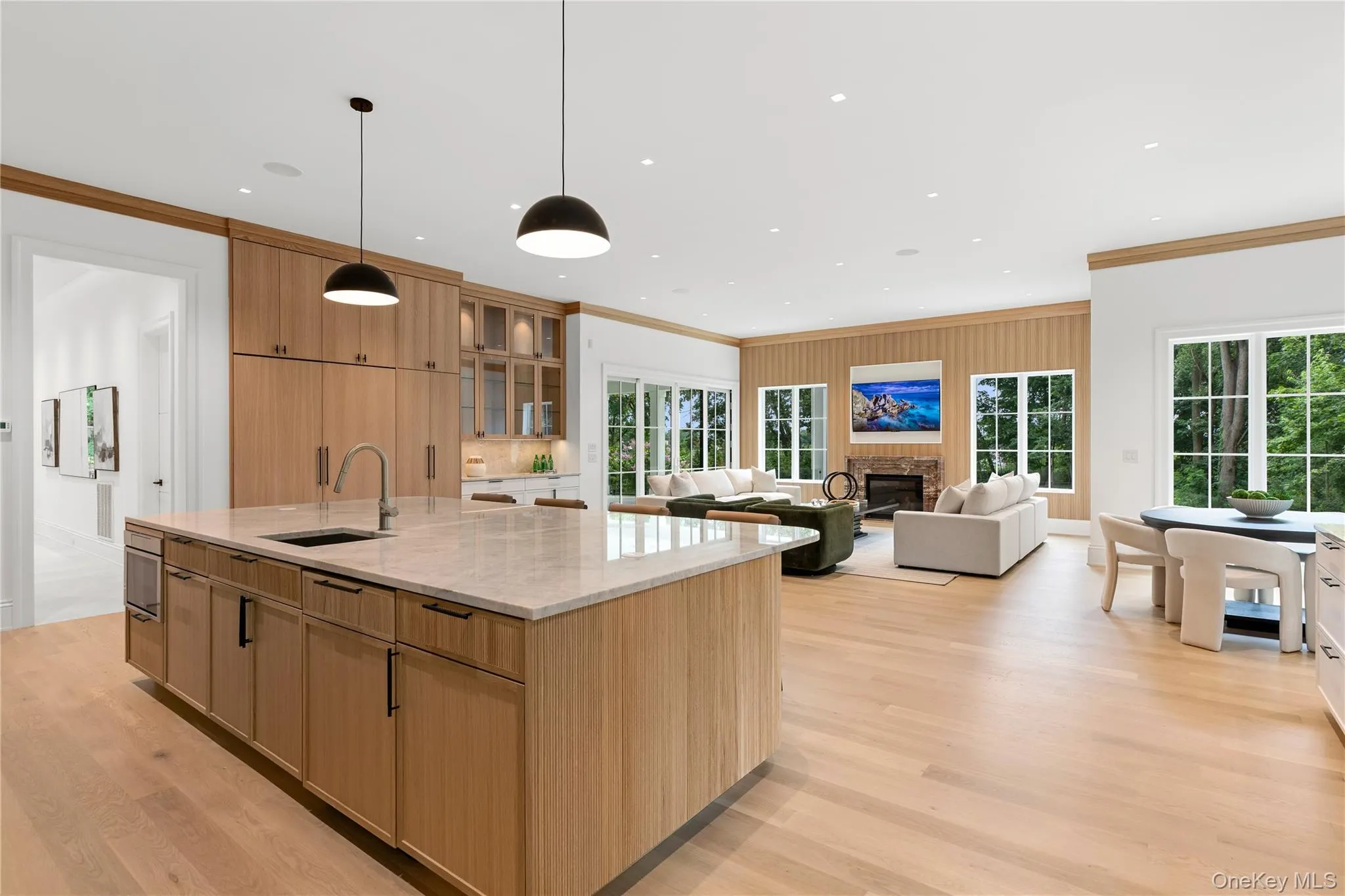 110 Dogwood Avenue, North Hempstead, NY, 8 Bedrooms Bedrooms, 15 Rooms Rooms,8 BathroomsBathrooms,Residential,For Rent,Dogwood,0,1012961 110 Dogwood Avenue, North Hempstead, NY, 8 Bedrooms Bedrooms, 15 Rooms Rooms,8 BathroomsBathrooms,Residential,For Rent,Dogwood,0,1012961