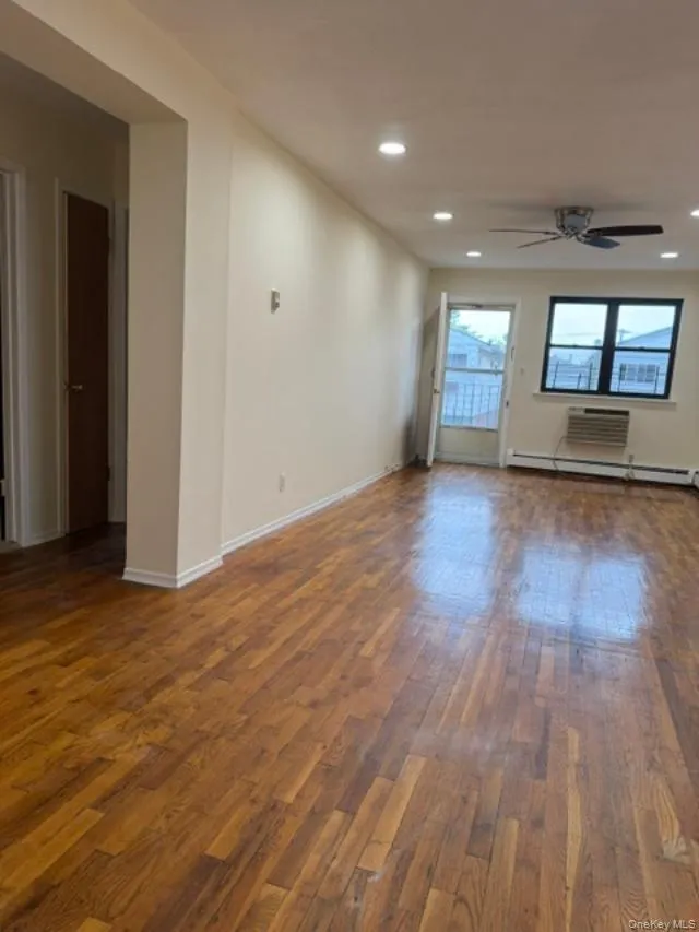 153-23 78th Street, New York, NY, 1 Bedroom Bedrooms, 3 Rooms Rooms,1 BathroomBathrooms,Residential,For Rent,78th,0,1012966 153-23 78th Street, New York, NY, 1 Bedroom Bedrooms, 3 Rooms Rooms,1 BathroomBathrooms,Residential,For Rent,78th,0,1012966