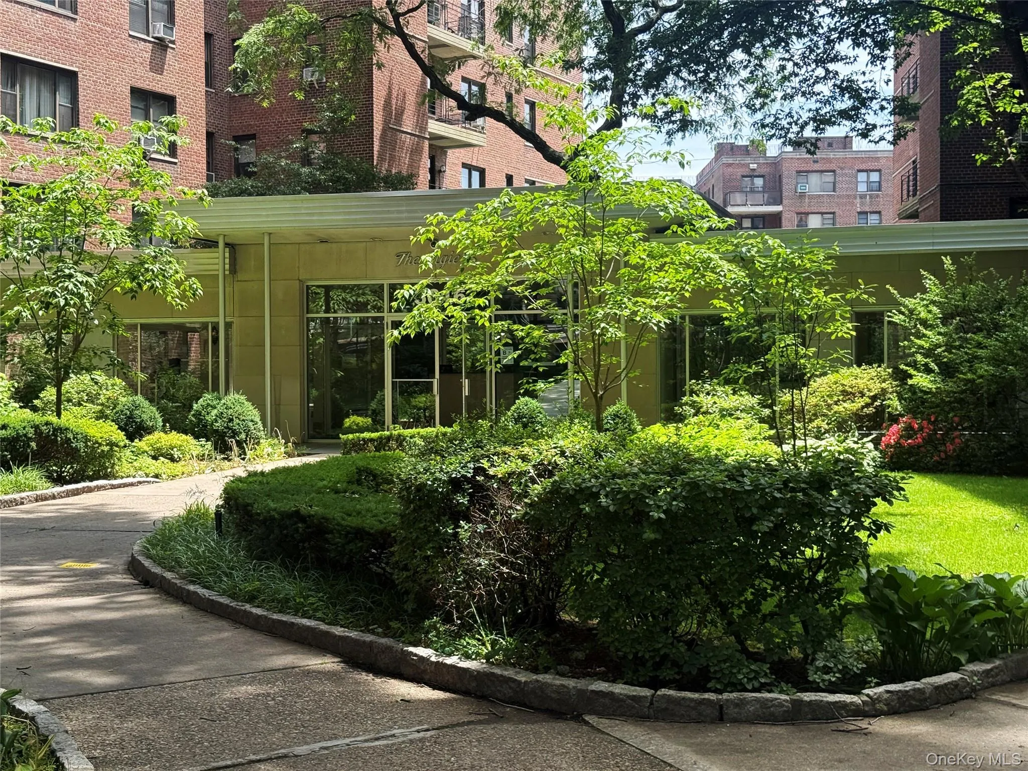3616 Henry Hudson Parkway, New York, NY, 2 Bedrooms Bedrooms, 4 Rooms Rooms,2 BathroomsBathrooms,Residential,For Rent,Henry Hudson,0,KEY1012974 3616 Henry Hudson Parkway, New York, NY, 2 Bedrooms Bedrooms, 4 Rooms Rooms,2 BathroomsBathrooms,Residential,For Rent,Henry Hudson,0,KEY1012974