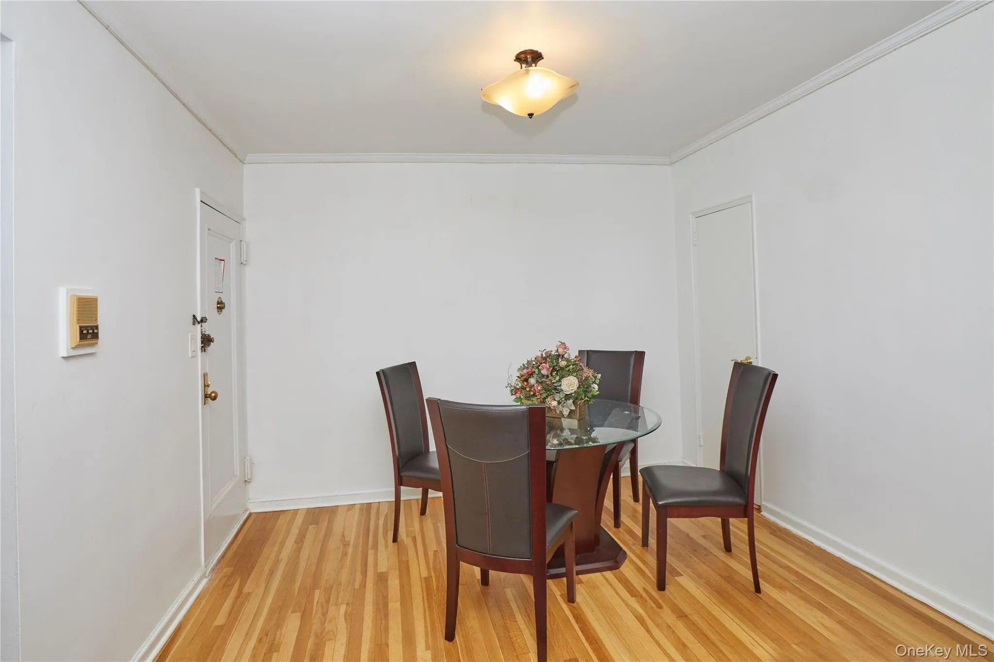 3616 Henry Hudson Parkway, New York, NY, 2 Bedrooms Bedrooms, 4 Rooms Rooms,2 BathroomsBathrooms,Residential,For Rent,Henry Hudson,0,KEY1012974 3616 Henry Hudson Parkway, New York, NY, 2 Bedrooms Bedrooms, 4 Rooms Rooms,2 BathroomsBathrooms,Residential,For Rent,Henry Hudson,0,KEY1012974