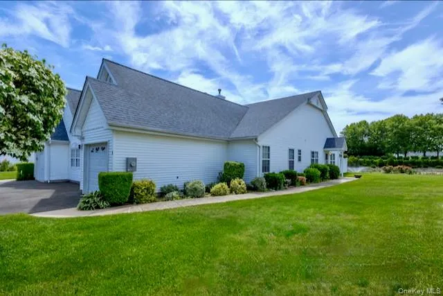 7 Summerfield Lane, Riverhead, NY, 3 Bedrooms Bedrooms, 6 Rooms Rooms,2 BathroomsBathrooms,Residential,For Rent,Summerfield,0,1012976 7 Summerfield Lane, Riverhead, NY, 3 Bedrooms Bedrooms, 6 Rooms Rooms,2 BathroomsBathrooms,Residential,For Rent,Summerfield,0,1012976