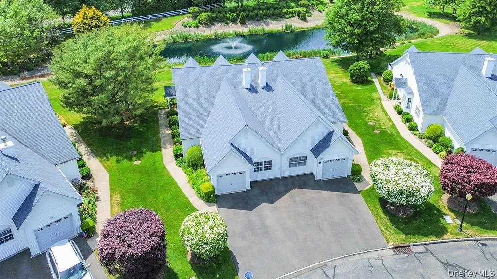 7 Summerfield Lane, Riverhead, NY, 3 Bedrooms Bedrooms, 6 Rooms Rooms,2 BathroomsBathrooms,Residential,For Rent,Summerfield,0,1012976 7 Summerfield Lane, Riverhead, NY, 3 Bedrooms Bedrooms, 6 Rooms Rooms,2 BathroomsBathrooms,Residential,For Rent,Summerfield,0,1012976