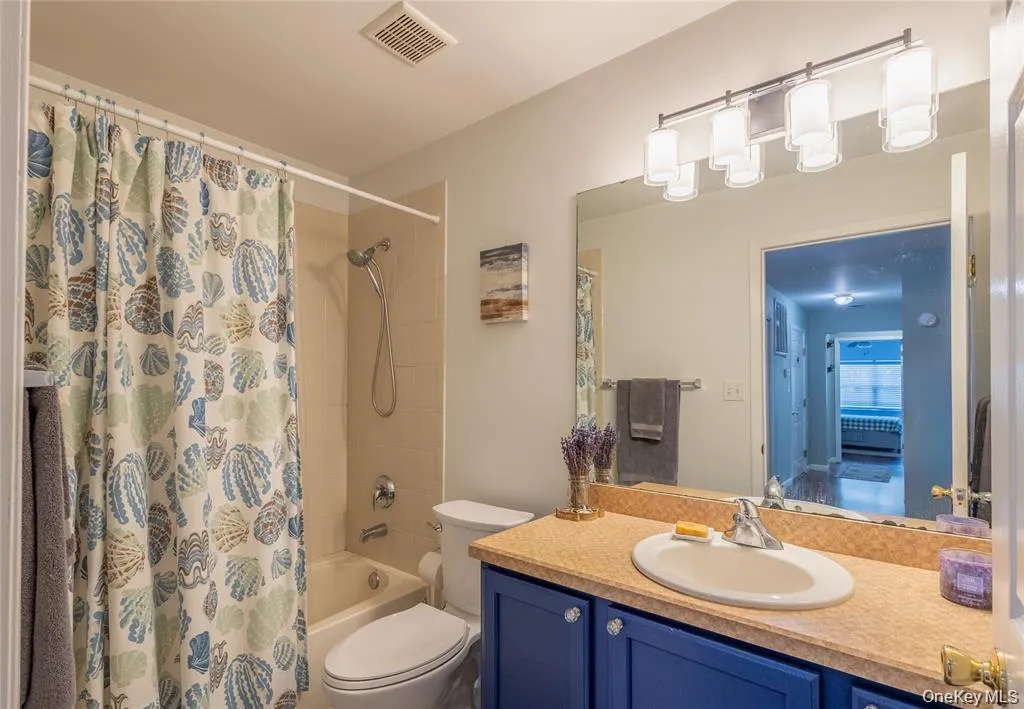 7 Summerfield Lane, Riverhead, NY, 3 Bedrooms Bedrooms, 6 Rooms Rooms,2 BathroomsBathrooms,Residential,For Rent,Summerfield,0,1012976 7 Summerfield Lane, Riverhead, NY, 3 Bedrooms Bedrooms, 6 Rooms Rooms,2 BathroomsBathrooms,Residential,For Rent,Summerfield,0,1012976