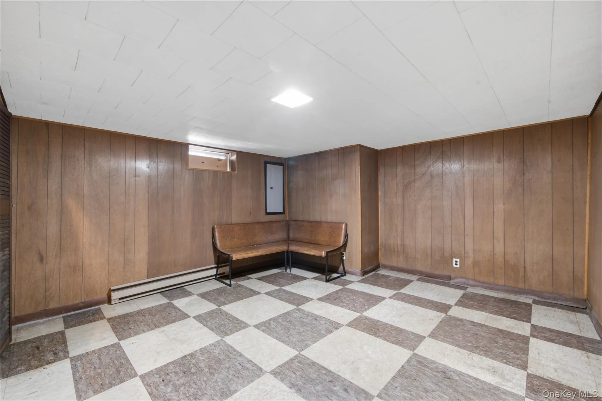58 Highland Avenue, Brookhaven, NY, 3 Bedrooms Bedrooms, 6 Rooms Rooms,1 BathroomBathrooms,Residential,For Rent,Highland,0,1012978 58 Highland Avenue, Brookhaven, NY, 3 Bedrooms Bedrooms, 6 Rooms Rooms,1 BathroomBathrooms,Residential,For Rent,Highland,0,1012978