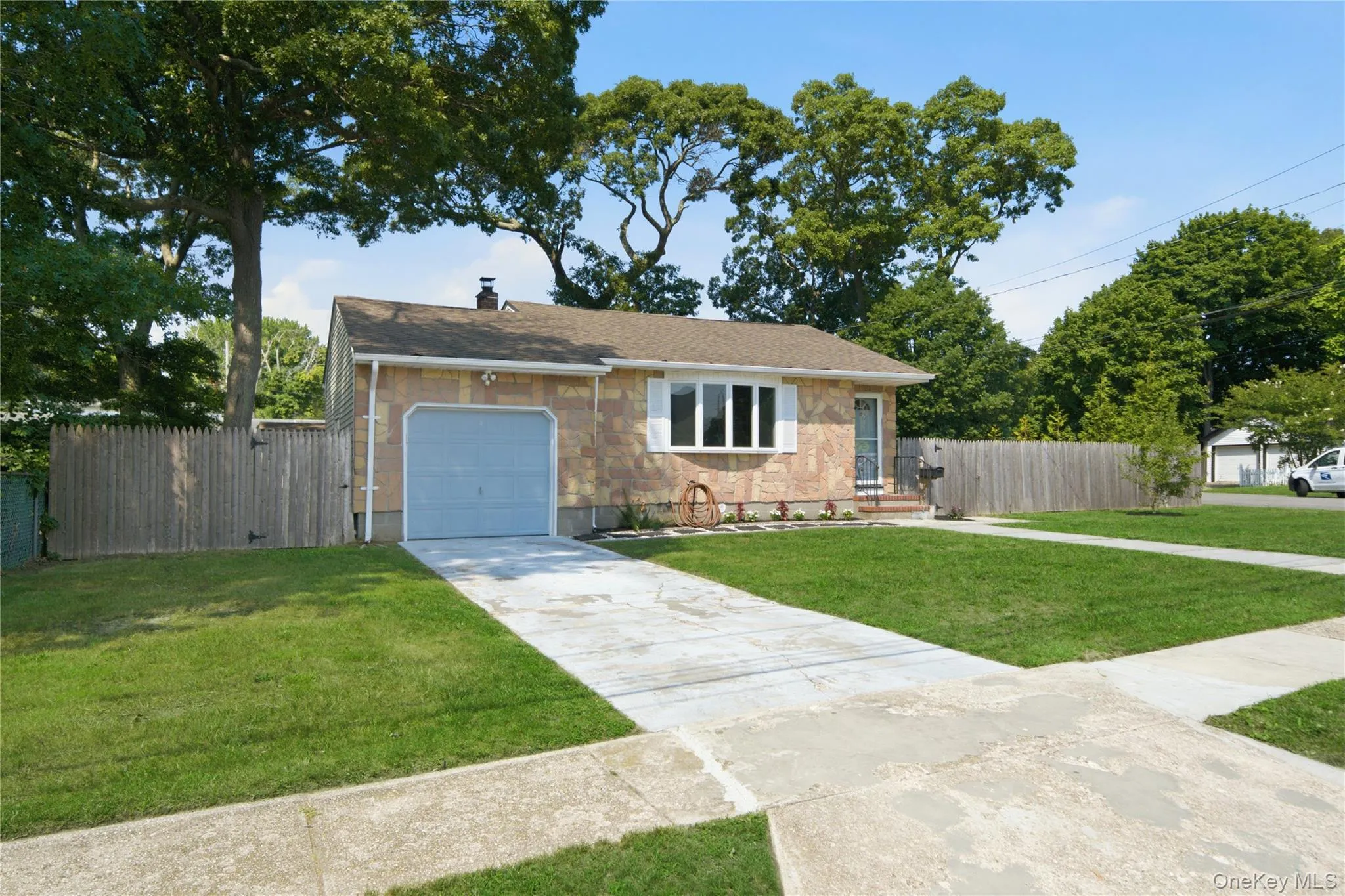 58 Highland Avenue, Brookhaven, NY, 3 Bedrooms Bedrooms, 6 Rooms Rooms,1 BathroomBathrooms,Residential,For Rent,Highland,0,1012978 58 Highland Avenue, Brookhaven, NY, 3 Bedrooms Bedrooms, 6 Rooms Rooms,1 BathroomBathrooms,Residential,For Rent,Highland,0,1012978