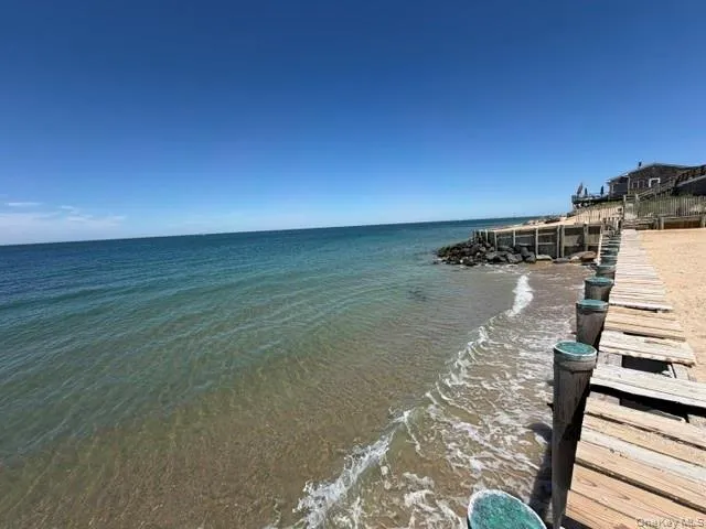 33 Gannet Drive, East Hampton, NY, 3 Bedrooms Bedrooms, 6 Rooms Rooms,2 BathroomsBathrooms,Residential Lease,For Rent,Gannet,0,KEY1012979 33 Gannet Drive, East Hampton, NY, 3 Bedrooms Bedrooms, 6 Rooms Rooms,2 BathroomsBathrooms,Residential Lease,For Rent,Gannet,0,KEY1012979