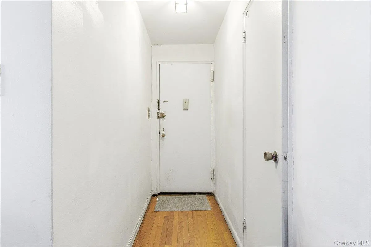 66-10 Thornton Place, New York, NY, 2 Bedrooms Bedrooms, 6 Rooms Rooms,2 BathroomsBathrooms,Residential,For Rent,Thornton,0,1012982 66-10 Thornton Place, New York, NY, 2 Bedrooms Bedrooms, 6 Rooms Rooms,2 BathroomsBathrooms,Residential,For Rent,Thornton,0,1012982