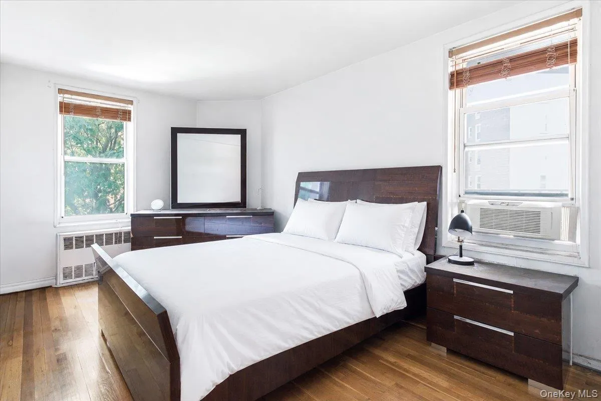 66-10 Thornton Place, New York, NY, 2 Bedrooms Bedrooms, 6 Rooms Rooms,2 BathroomsBathrooms,Residential,For Rent,Thornton,0,1012982 66-10 Thornton Place, New York, NY, 2 Bedrooms Bedrooms, 6 Rooms Rooms,2 BathroomsBathrooms,Residential,For Rent,Thornton,0,1012982
