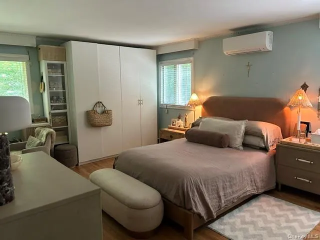 Generous in size with an abundance of closets Generous in size with an abundance of closets