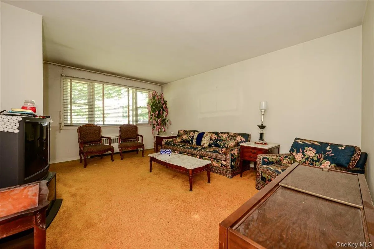 3254 Lafayette Avenue, New York, NY, 3 Bedrooms Bedrooms, 7 Rooms Rooms,1 BathroomBathrooms,Residential,For Rent,Lafayette,0,1012986 3254 Lafayette Avenue, New York, NY, 3 Bedrooms Bedrooms, 7 Rooms Rooms,1 BathroomBathrooms,Residential,For Rent,Lafayette,0,1012986