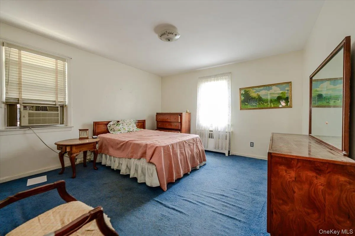 3254 Lafayette Avenue, New York, NY, 3 Bedrooms Bedrooms, 7 Rooms Rooms,1 BathroomBathrooms,Residential,For Rent,Lafayette,0,1012986 3254 Lafayette Avenue, New York, NY, 3 Bedrooms Bedrooms, 7 Rooms Rooms,1 BathroomBathrooms,Residential,For Rent,Lafayette,0,1012986