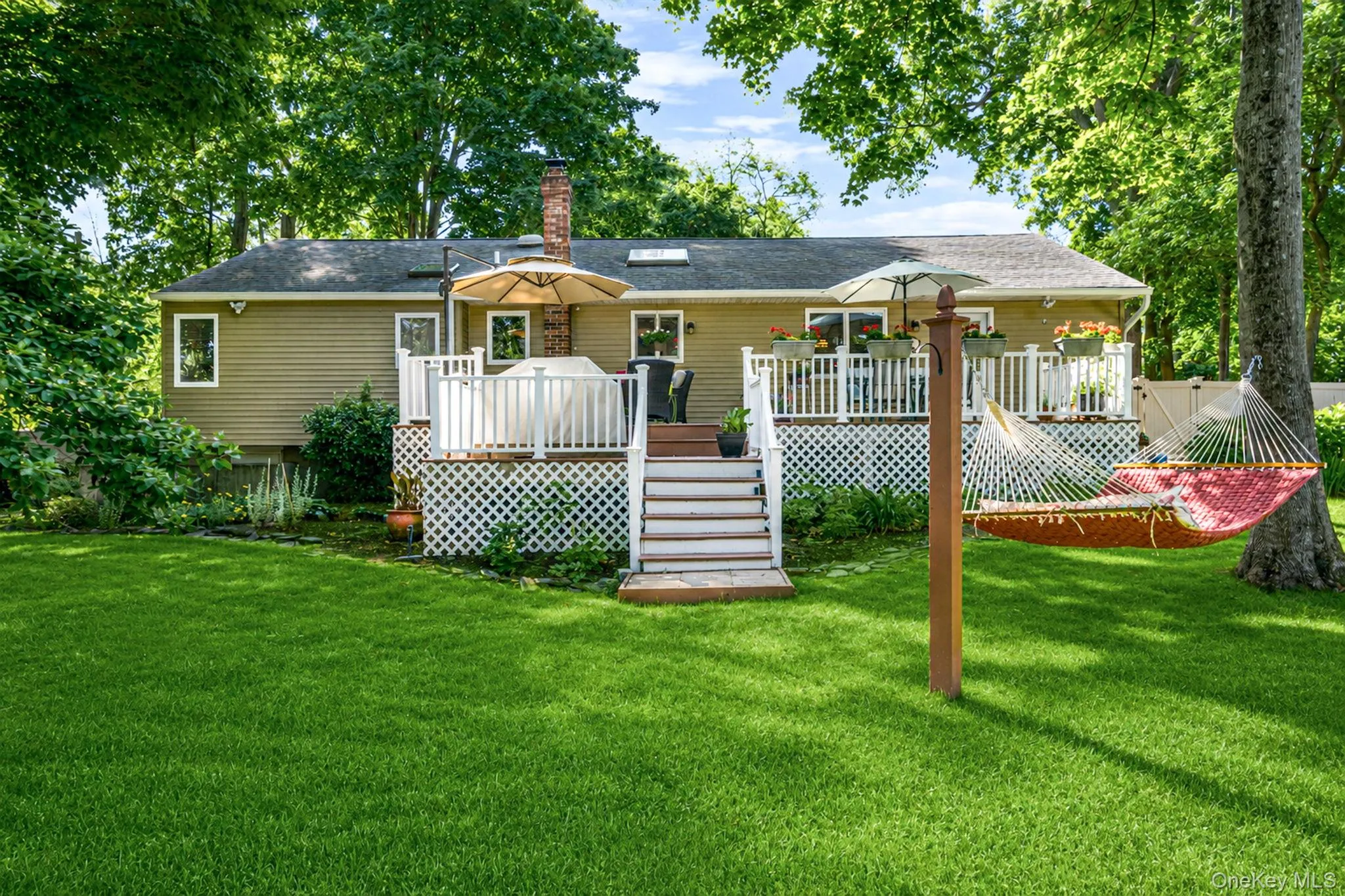 1 Honey Lane, Brookhaven, NY, 3 Bedrooms Bedrooms, 6 Rooms Rooms,3 BathroomsBathrooms,Residential,For Rent,Honey,0,1012991 1 Honey Lane, Brookhaven, NY, 3 Bedrooms Bedrooms, 6 Rooms Rooms,3 BathroomsBathrooms,Residential,For Rent,Honey,0,1012991