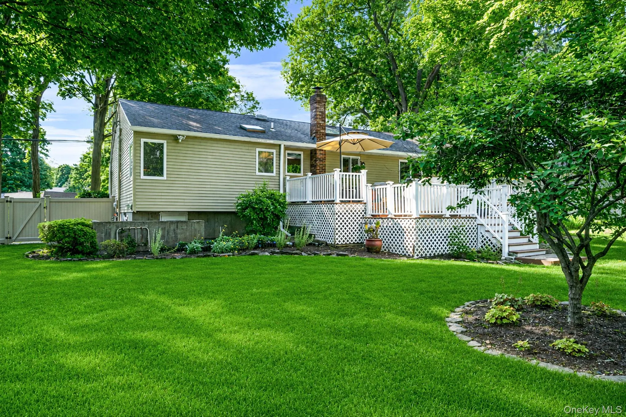 1 Honey Lane, Brookhaven, NY, 3 Bedrooms Bedrooms, 6 Rooms Rooms,3 BathroomsBathrooms,Residential,For Rent,Honey,0,1012991 1 Honey Lane, Brookhaven, NY, 3 Bedrooms Bedrooms, 6 Rooms Rooms,3 BathroomsBathrooms,Residential,For Rent,Honey,0,1012991