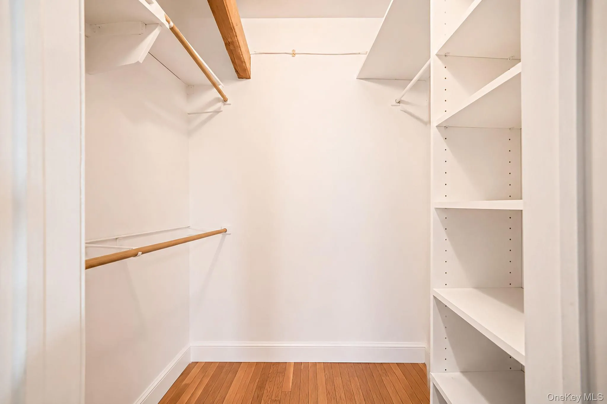 1 Honey Lane, Brookhaven, NY, 3 Bedrooms Bedrooms, 6 Rooms Rooms,3 BathroomsBathrooms,Residential,For Rent,Honey,0,1012991 1 Honey Lane, Brookhaven, NY, 3 Bedrooms Bedrooms, 6 Rooms Rooms,3 BathroomsBathrooms,Residential,For Rent,Honey,0,1012991