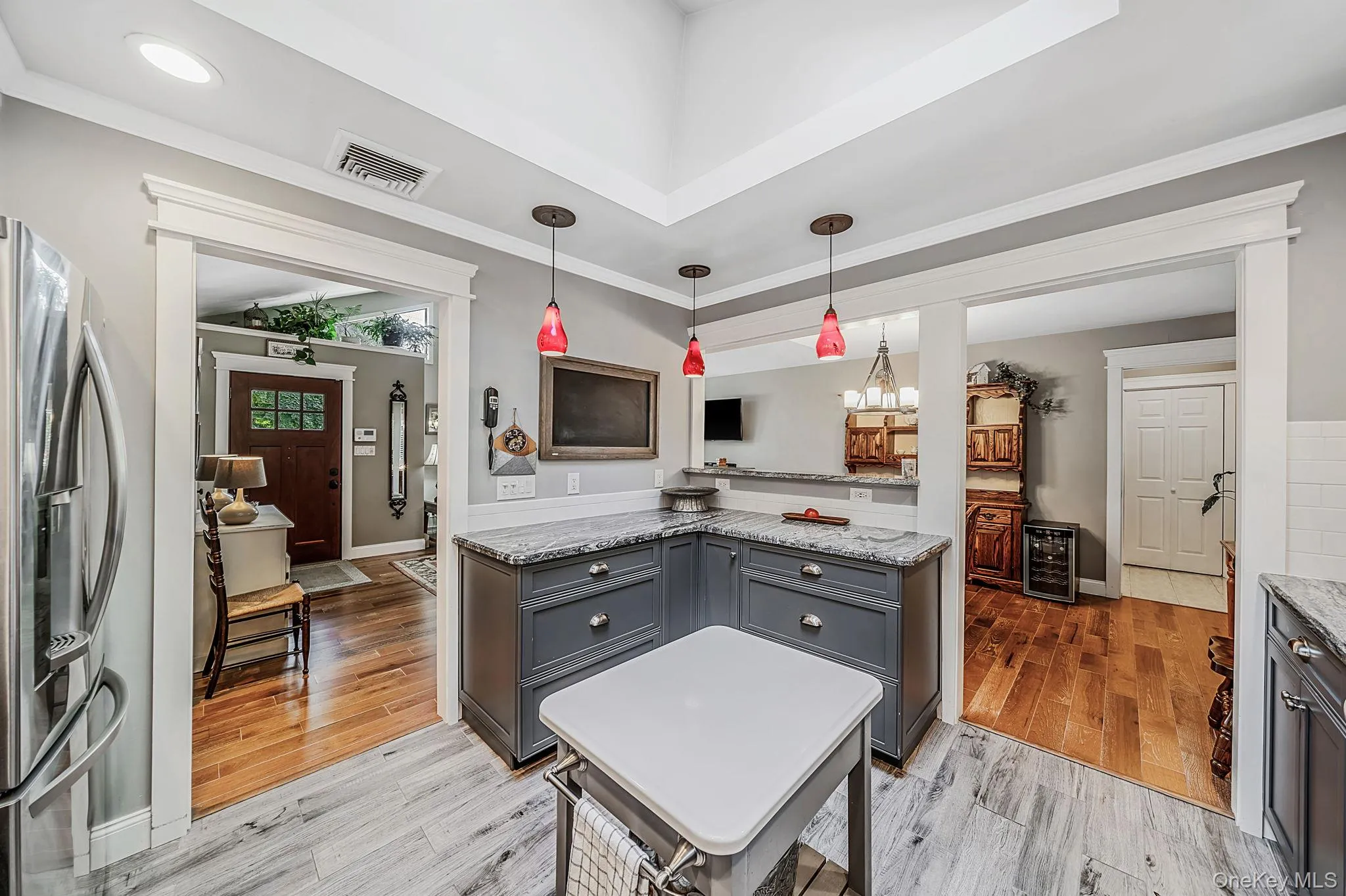 1 Honey Lane, Brookhaven, NY, 3 Bedrooms Bedrooms, 6 Rooms Rooms,3 BathroomsBathrooms,Residential,For Rent,Honey,0,1012991 1 Honey Lane, Brookhaven, NY, 3 Bedrooms Bedrooms, 6 Rooms Rooms,3 BathroomsBathrooms,Residential,For Rent,Honey,0,1012991