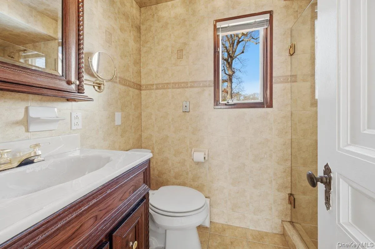 Large shower Large shower