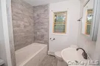 34 Woodhull Road, Huntington, NY, 3 Bedrooms Bedrooms, 6 Rooms Rooms,1 BathroomBathrooms,Residential Lease,For Rent,Woodhull,0,KEY1012994 34 Woodhull Road, Huntington, NY, 3 Bedrooms Bedrooms, 6 Rooms Rooms,1 BathroomBathrooms,Residential Lease,For Rent,Woodhull,0,KEY1012994