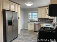 34 Woodhull Road, Huntington, NY, 3 Bedrooms Bedrooms, 6 Rooms Rooms,1 BathroomBathrooms,Residential Lease,For Rent,Woodhull,0,KEY1012994 34 Woodhull Road, Huntington, NY, 3 Bedrooms Bedrooms, 6 Rooms Rooms,1 BathroomBathrooms,Residential Lease,For Rent,Woodhull,0,KEY1012994
