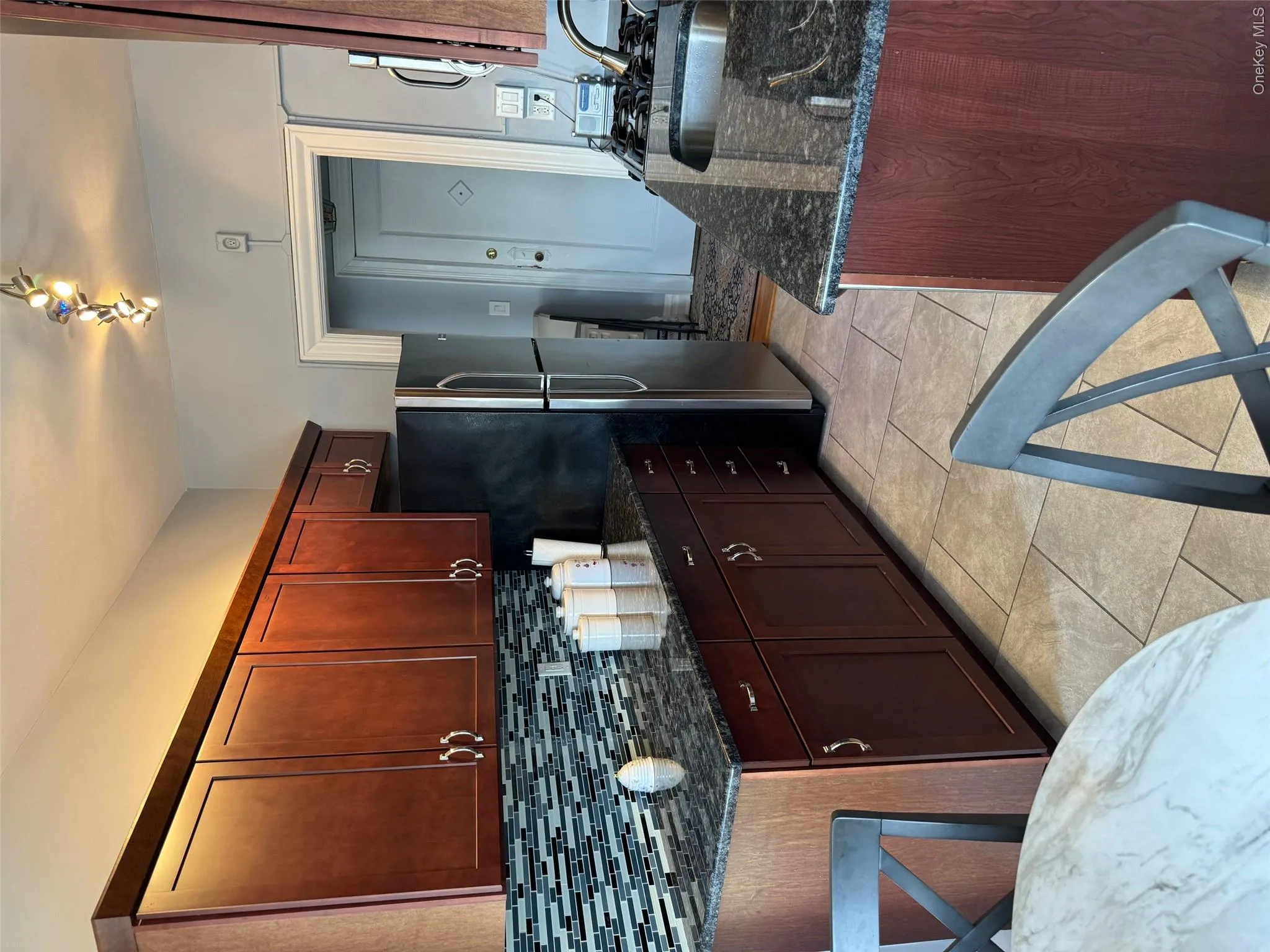 12 Hamilton Place, Hempstead, NY, 1 Bedroom Bedrooms, 4 Rooms Rooms,1 BathroomBathrooms,Residential Lease,For Rent,Hamilton,0,1012995 12 Hamilton Place, Hempstead, NY, 1 Bedroom Bedrooms, 4 Rooms Rooms,1 BathroomBathrooms,Residential Lease,For Rent,Hamilton,0,1012995